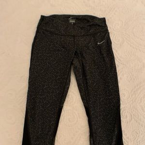 Women’s Nike Dri-fit leggings, size medium